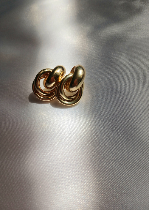 Aretes Nudo