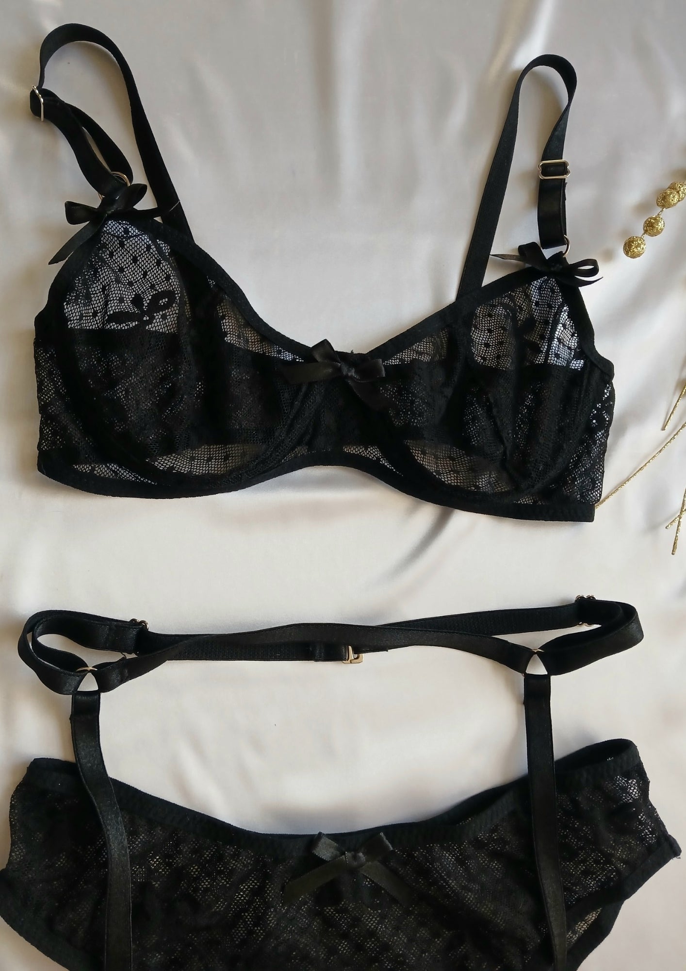 Set Ariana